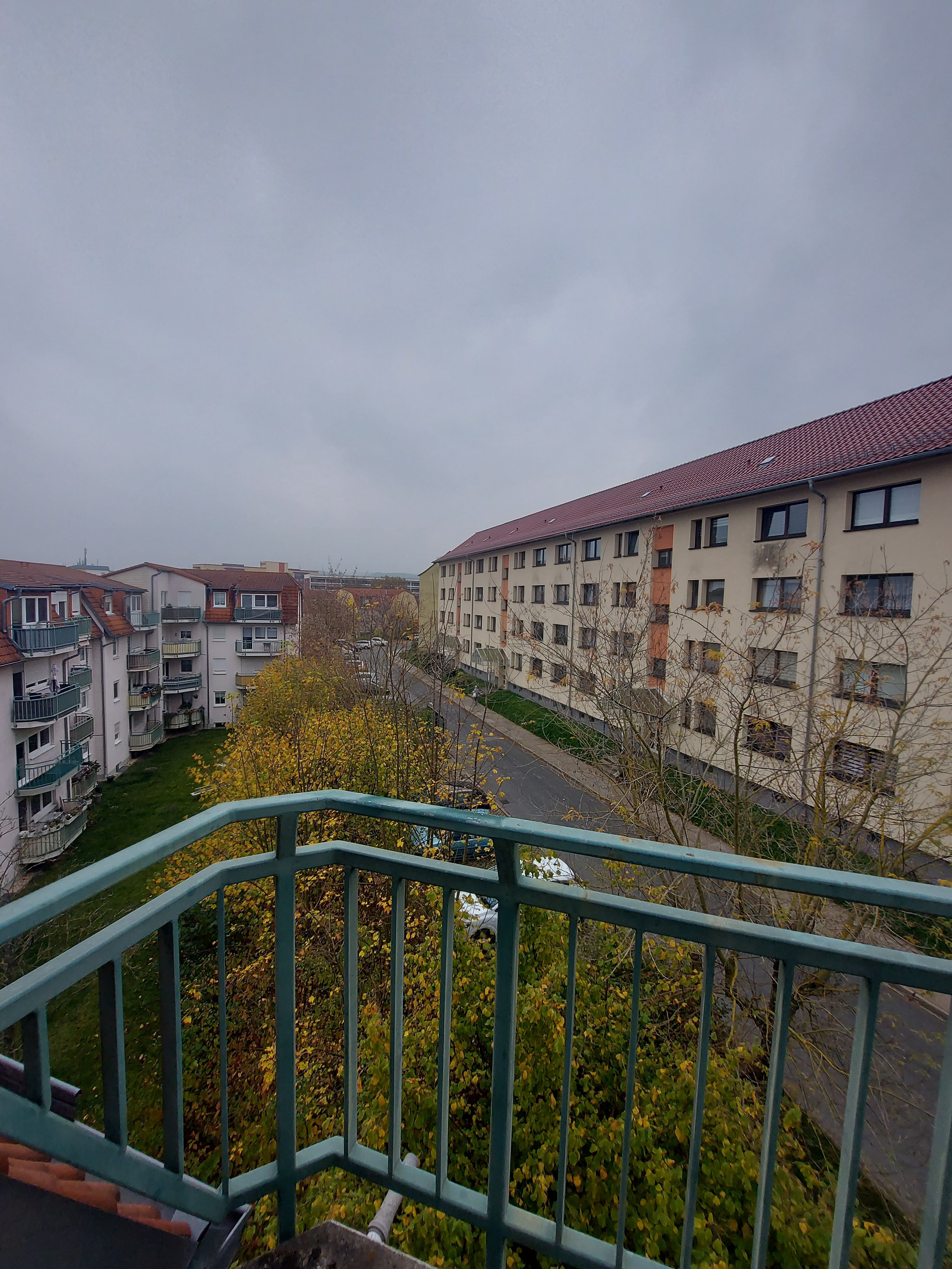 Wohnung zur Versteigerung 58.000 € 1 Zimmer 48,3 m²<br/>Wohnfläche 3.<br/>Geschoss ab sofort<br/>Verfügbarkeit Am Mittelweg Pößneck,Stadt Pößneck 07381