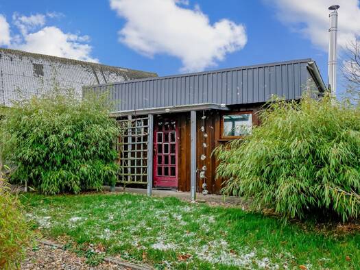 Haus zum Kauf 129.000 € 3 Zimmer 45 m² 389 m² Grundstück Behrensdorf Behrensdorf 24321