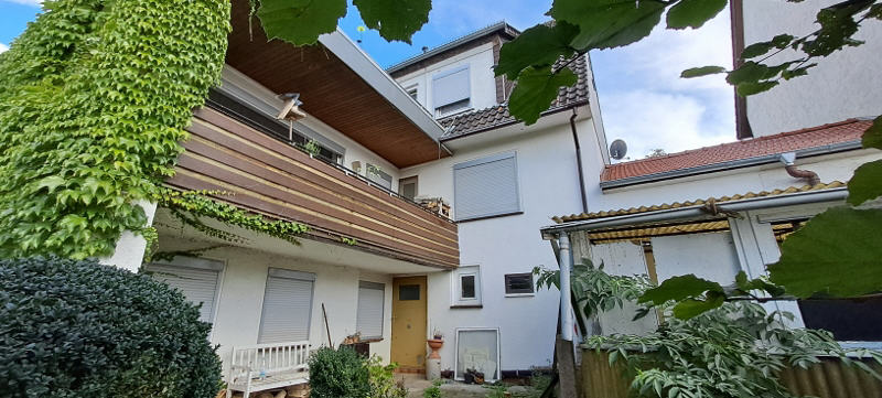 Einfamilienhaus zum Kauf 290.000 € 7 Zimmer 150 m²<br/>Wohnfläche 980 m²<br/>Grundstück Rengershausen Baunatal-Rengershausen 34225