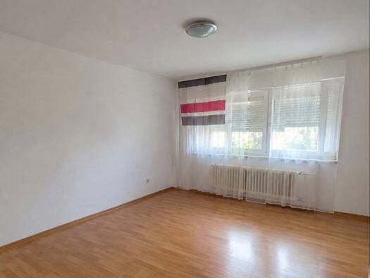 WG-Zimmer zur Miete 440 € 15 m² frei ab 01.09.2026 Südweststadt Südweststadt 76135