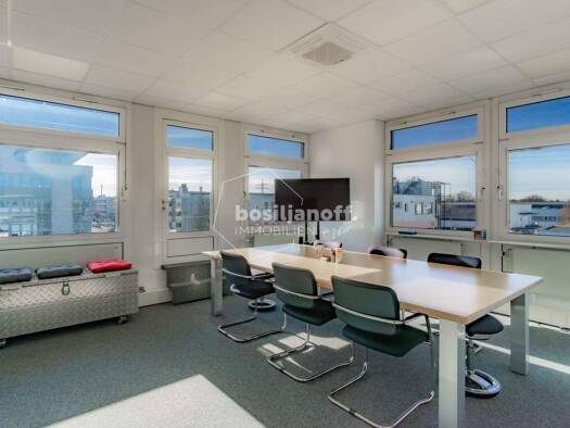 Bürofläche zur Miete 3.108 € 8 Zimmer 222 m² Bürofläche Lochham Gräfelfing 82166