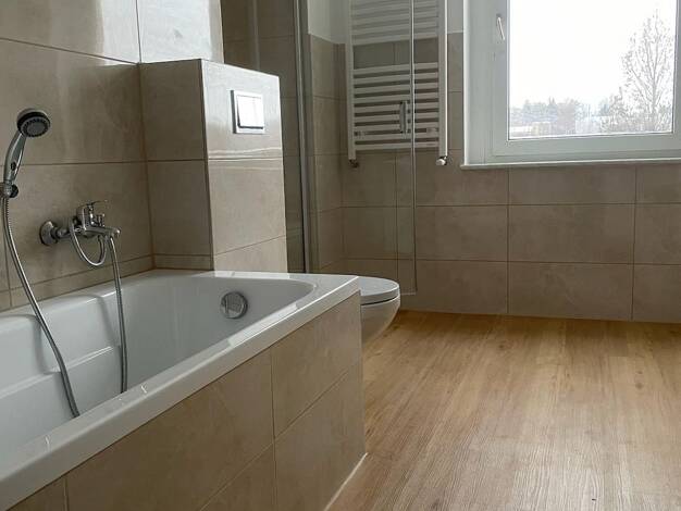 Wohnung zur Miete 360 € 2 Zimmer 61 m² 2. Geschoss frei ab 01.05.2026 Löbauer Straße 30 a Zittau 02763