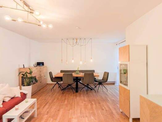 Wohnung zur Miete 1.650 € 2 Zimmer 67 m² frei ab sofort Wöhlertstraße 11 Mitte Berlin 10115