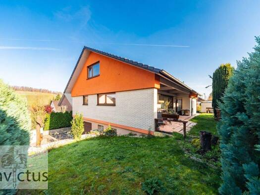 Einfamilienhaus zum Kauf 549.000 € 10 Zimmer 254 m² 460 m² Grundstück Affaltrach Obersulm / Affaltrach 74182