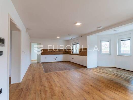 Einfamilienhaus zum Kauf - Erstbezug 345.000 € 4 Zimmer 230 m² Ključ Novi Marof 42220