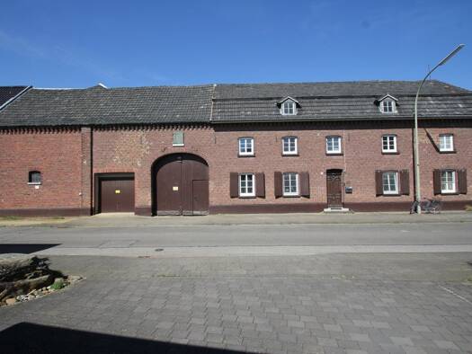 Einfamilienhaus zum Kauf provisionsfrei 1.100.000 € 8 Zimmer 250 m² 8.664 m² Grundstück In Lentholt 6 Schwanenberg Erkelenz 41812