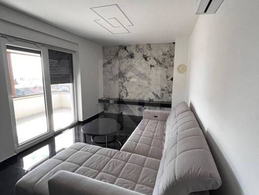 Wohnung zur Miete - Erstbezug 1.100 € 3 Zimmer 75 m² Geschoss 3/3 Zadar 23000