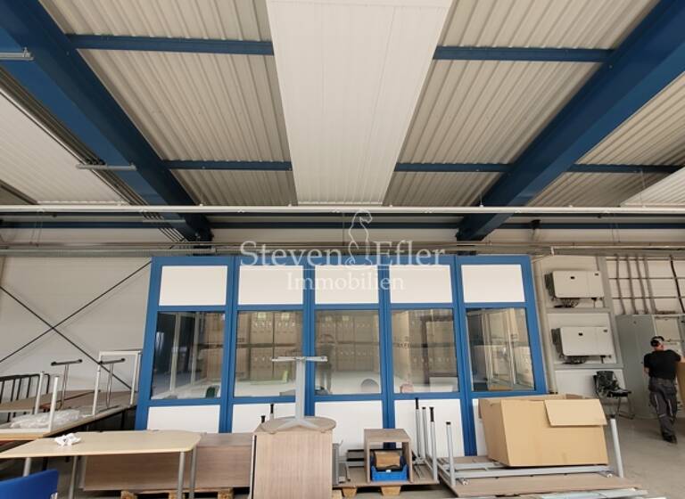 Lagerhalle zur Miete 4,95 € 2.346 m² Lagerfläche teilbar ab 405 m² Trautskirchen 90619