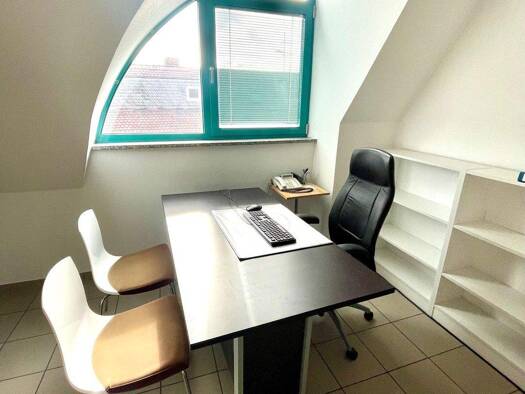 Bürofläche zur Miete 1.290 € 4 Zimmer 106 m² Bürofläche Altstadt Würzburg 97070
