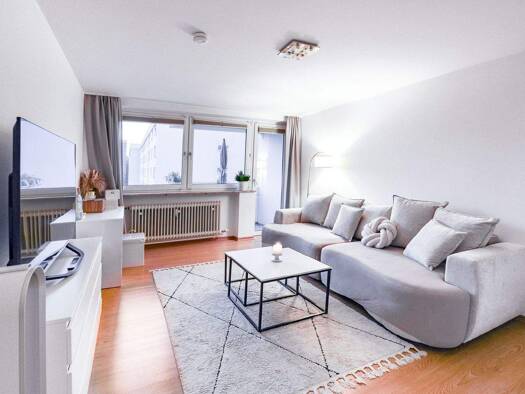 Wohnung zum Kauf 275.000 € 1 Zimmer 34 m² 3. Geschoss Thalk.Obersendl.-Forsten-Fürstenr.-Solln München 81477