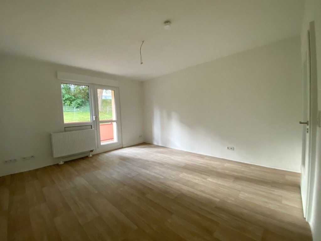 Wohnung zur Miete 425 € 3 Zimmer 59,7 m²<br/>Wohnfläche 4.<br/>Geschoss Straße der Freundschaft 30 Zella-Mehlis 98544