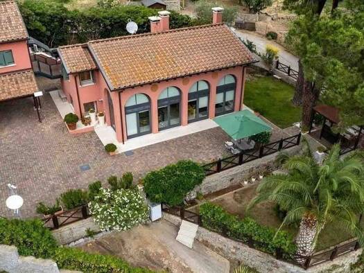 Haus zum Kauf 1.480.000 € 324 m² Cavoli 57034