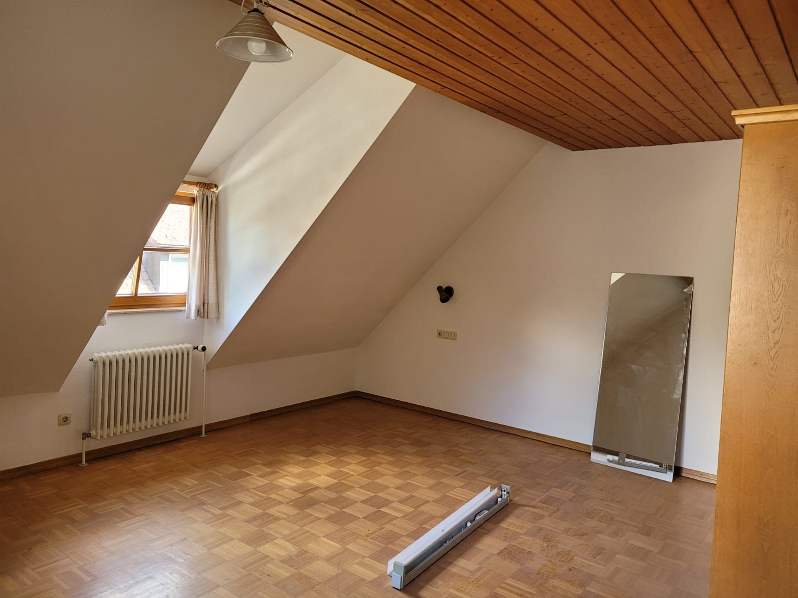 Wohnung zur Miete 350 € 1,5 Zimmer 40 m²<br/>Wohnfläche ab sofort<br/>Verfügbarkeit Dapfen Gomadingen 72532