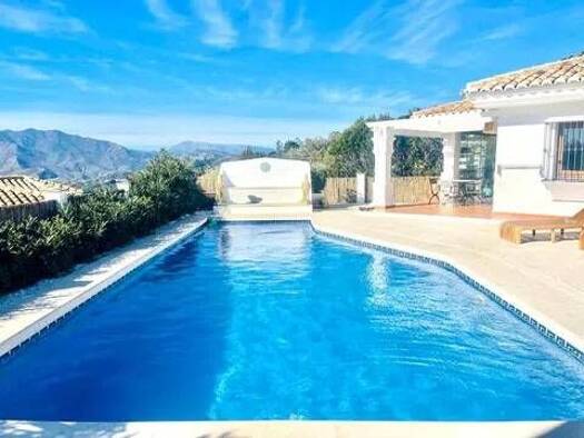 Chalet zum Kauf 1.300.000 € 4 Zimmer 365 m² Urbanización Pueblo Valtocado Mijas 29650