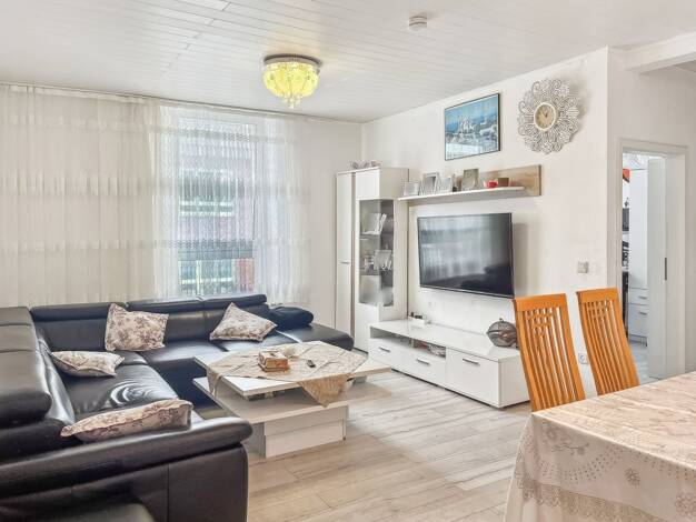 Wohnung zum Kauf 125.000 € 3,5 Zimmer 80 m² Mitte-Ost Mülheim an der Ruhr 45470