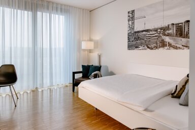 Wohnung zur Miete Wohnen auf Zeit 1.470 € 1 Zimmer 23 m² frei ab 01.11.2024 Gneisenaustraße Alt Moosach München 80992