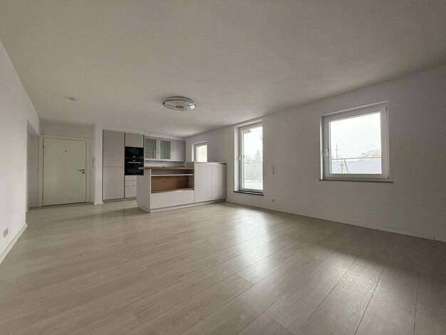 Wohnung zum Kauf 329.000 € 3 Zimmer 115 m² 1. Geschoss Traunreut 83301