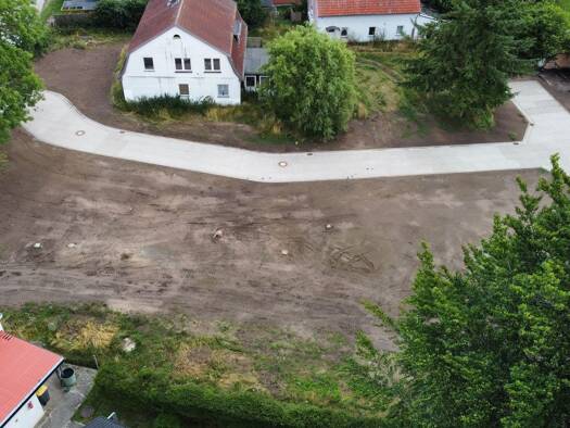 Grundstück zum Kauf provisionsfrei als Kapitalanlage geeignet 1 Zimmer 718 m² Grundstück Dorfstraße Neuendorf Lütow 17440