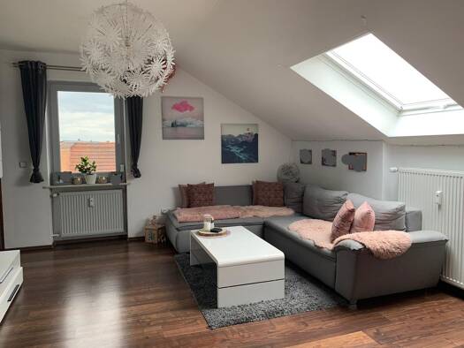 Wohnung zur Miete 750 € 3,5 Zimmer 95 m² Geschoss 2/3 frei ab 01.01.2026 Schwarzenfeld 92521