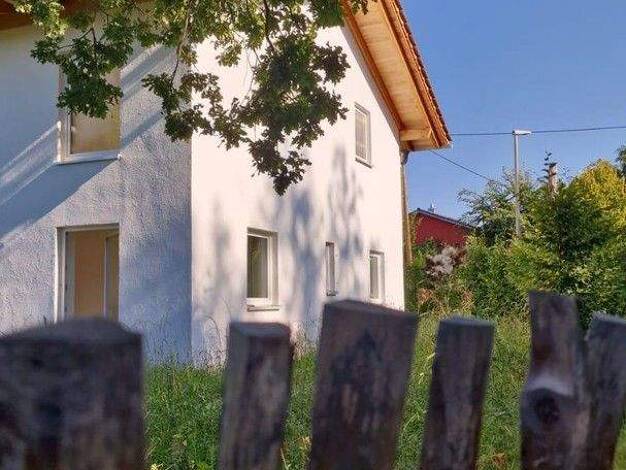 Einfamilienhaus zum Kauf provisionsfrei 790.000 € 7 Zimmer 230 m² 640 m² Grundstück Am Lech 1  1/2 Dornstetten Unterdießen 86944