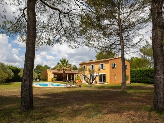 Einfamilienhaus zum Kauf 1.239.000 € 7 Zimmer 224 m² 3.800 m² Grundstück Meyrargues 13650
