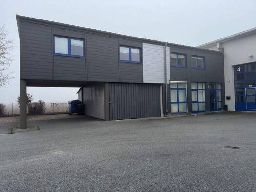 Bürofläche zur Miete 3.000 € 270 m² Bürofläche Plattling 94447