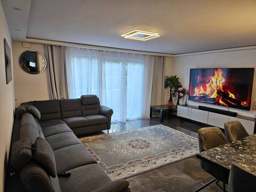 Reihenhaus zur Miete 2.250 € 6 Zimmer 144 m² 202 m² Grundstück frei ab 01.04.2026 Meckelfeld Seevetal 21217