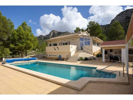 Chalet zum Kauf 385.000 € 4 Zimmer 134 m² 8.500 m² Grundstück Jumilla 30529