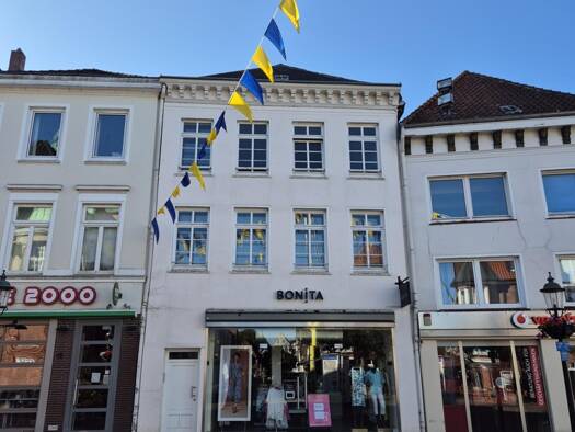 Haus zum Kauf provisionsfrei 1.199.000 € 9 Zimmer 422 m² 473 m² Grundstück Buxtehude Buxtehude 21614