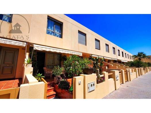 Chalet zum Kauf 420.000 € 2 Zimmer 101 m² Granadilla de Abona 38618