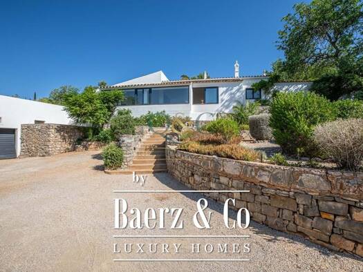 Villa zum Kauf 1.150.000 € 180 m² 1.550 m² Grundstück Santa Bárbara de Nexe