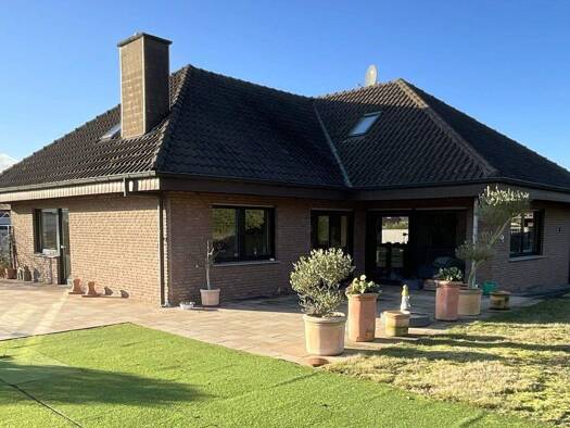 Bungalow zum Kauf 640.000 € 4 Zimmer 195,1 m² 2.464 m² Grundstück Eschendorf/Gellendorf Rheine 48432