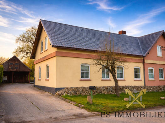 Doppelhaushälfte zum Kauf 249.000 € 6 Zimmer 169 m² 628 m² Grundstück Ruhwinkel 24601