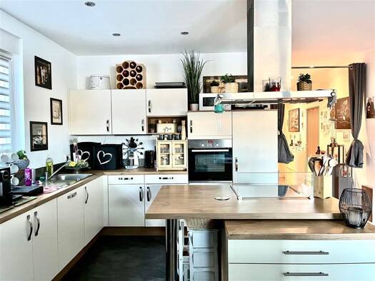 Wohnung zur Miete 750 € 3 Zimmer 150 m² 1. Geschoss frei ab 01.10.2025 Illingen Illingen , Saar 66557
