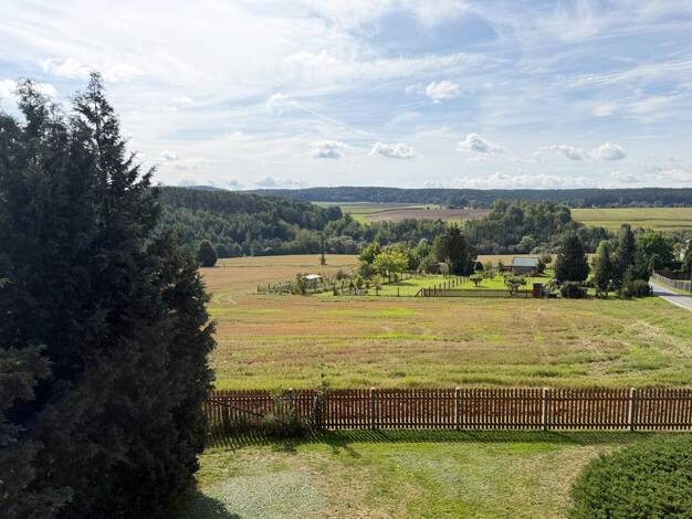 Bauernhaus zum Kauf 174.500 € 4,5 Zimmer 123,1 m² 1.295 m² Grundstück frei ab 01.01.2027 Quirla Stadtroda 07646