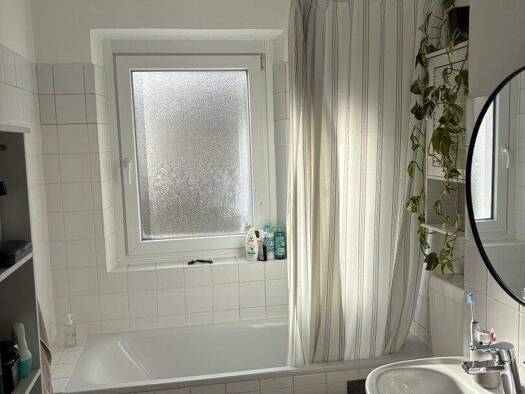 Wohnung zur Miete 283 € 2,5 Zimmer 53,9 m² 1. Geschoss frei ab 01.05.2026 Karl-Marx-Hof Hinterberg Steyr 4400