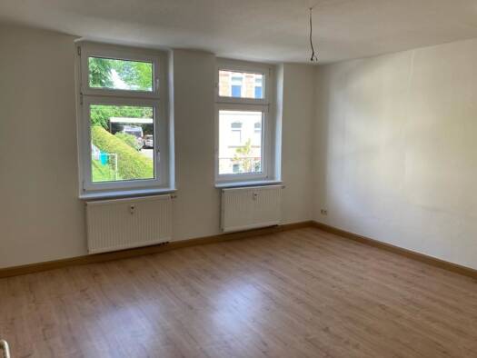 Wohnung zur Miete 300 € 2 Zimmer 60 m² 1. Geschoss frei ab sofort Obere Hauptstraße 17 Wittgensdorf Wittgensdorf 09228