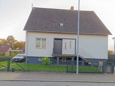 Mehrfamilienhaus zum Kauf provisionsfrei 680.000 € 8 Zimmer 200 m² 421 m² Grundstück Isernhagen 30916