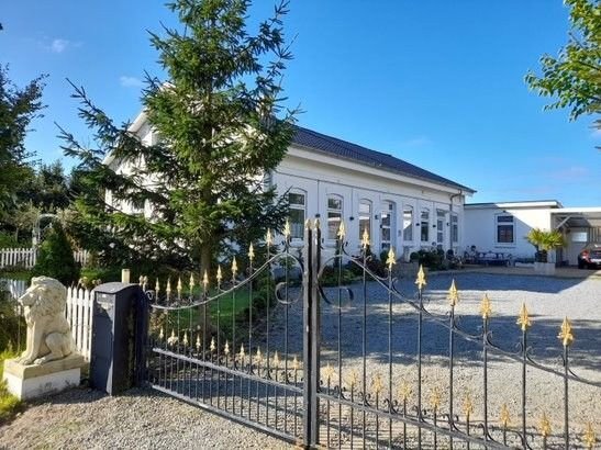 Einfamilienhaus zum Kauf 270.000 € 7 Zimmer 218 m²<br/>Wohnfläche 4.249 m²<br/>Grundstück Bredebro 6261