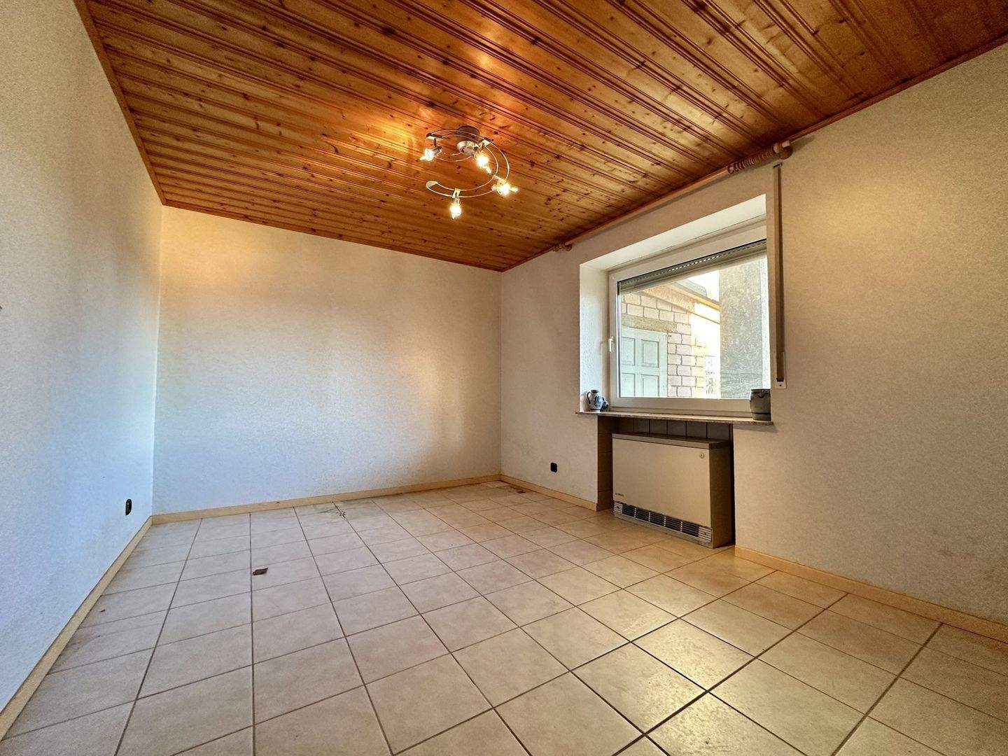 Immobilie in Speicher - Großzügiges EFH mit zwei Hauseingängen und Ausbaureserve-Ihr Raum für Familie, Arbeit oder Kapitalanlage! - Bild 4