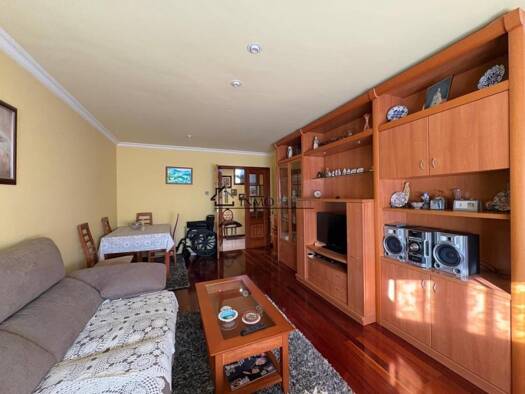 Wohnung zur Miete 775 € 3 Zimmer 90 m² 3. Geschoss Marín 36900