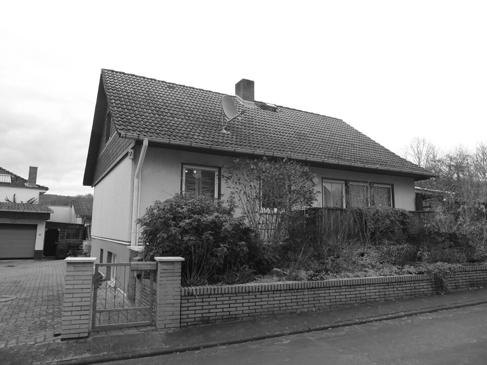 Einfamilienhaus zum Kauf 349.000 € 4,5 Zimmer 151 m²<br/>Wohnfläche 525 m²<br/>Grundstück Wolf Büdingen 63654