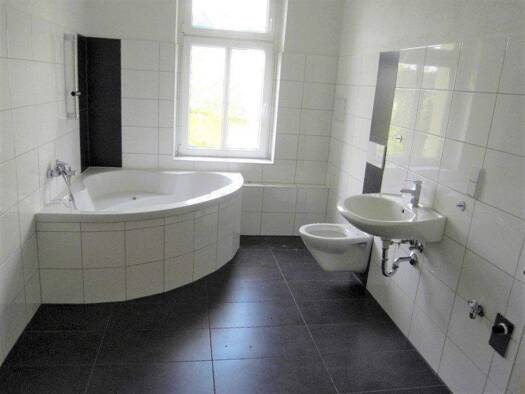 Wohnung zur Miete 399 € 3 Zimmer 74,1 m² 4. Geschoss frei ab sofort Rembrandtstraße 45 Zentrum Chemnitz 09111