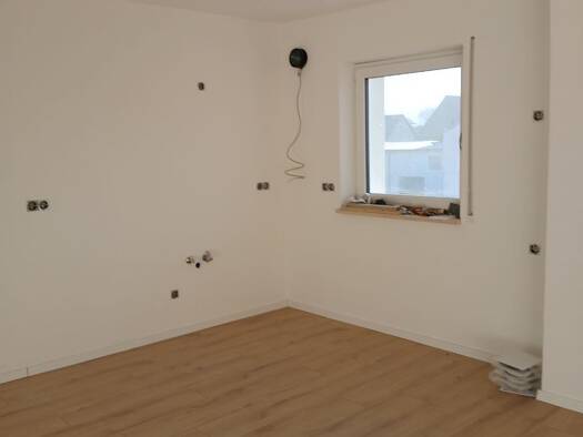 Terrassenwohnung zur Miete 875 € 4 Zimmer 90 m² Geschoss 1/3 Weinsfeld Hilpoltstein 91161