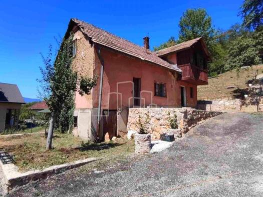 Einfamilienhaus zum Kauf 3 Zimmer 2.900 m² Grundstück Sarajevo 71000