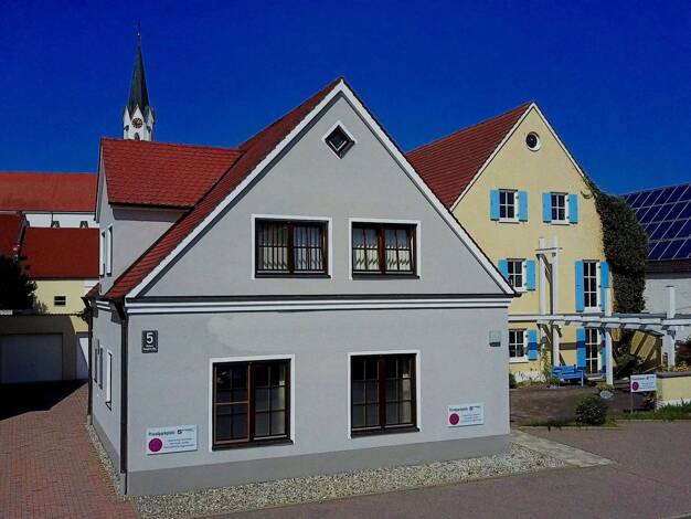 Wohnung zur Miete 750 € 2 Zimmer 56,3 m² EG frei ab 01.10.2025 Untere Hauptstraße 5 Hausen Dillingen 89407