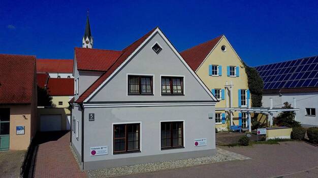 Wohnung zur Miete 750 € 2 Zimmer 56,3 m² EG frei ab 01.10.2025 Untere Hauptstraße 5 Hausen Dillingen 89407