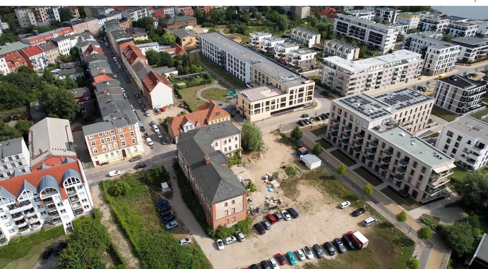 Wohnung zur Miete 1.865 € 4 Zimmer 116,6 m²<br/>Wohnfläche 01.04.2025<br/>Verfügbarkeit Werdervorstadt Schwerin 19055