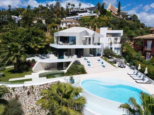 Chalet zum Kauf 5.195.000 € 5 Zimmer 555 m² 1.941 m² Grundstück Benahavís 29678