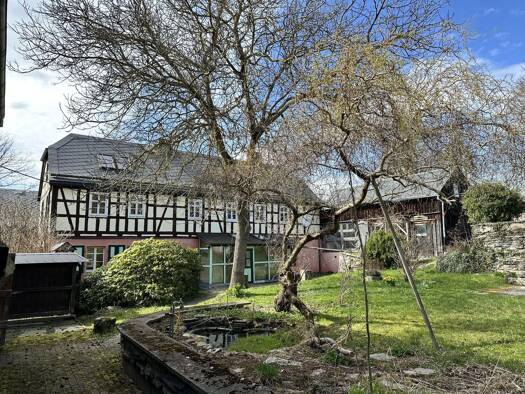 Bauernhaus zum Kauf 299.000 € 6 Zimmer 250 m² 2.400 m² Grundstück Marieney 08626
